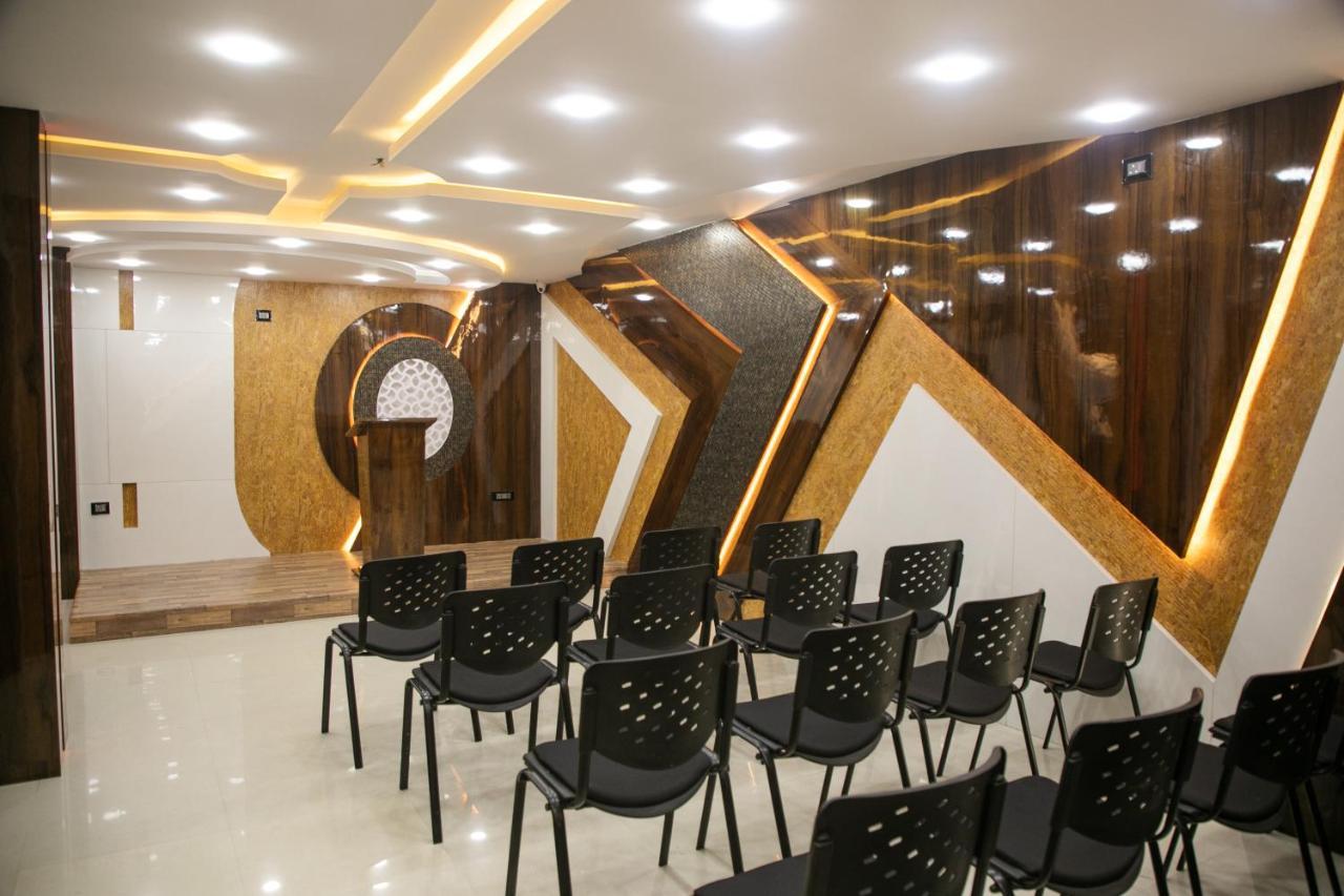 Crescent International Kohima Εξωτερικό φωτογραφία