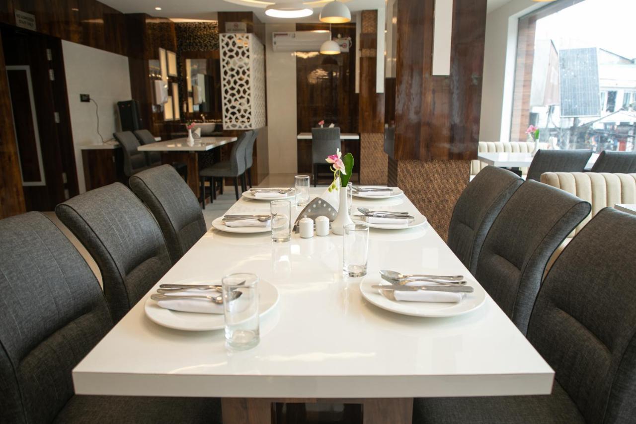 Crescent International Kohima Εξωτερικό φωτογραφία